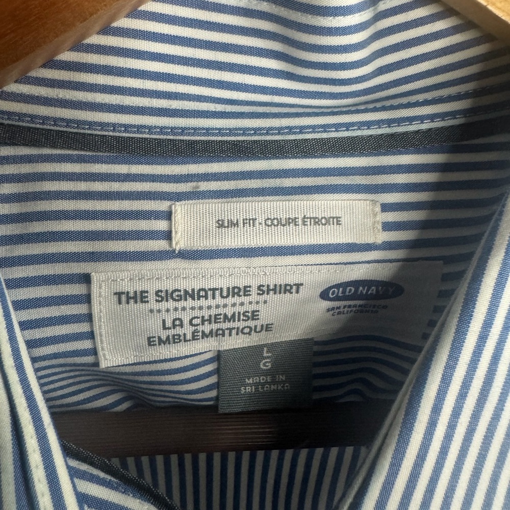 Old Navy Men's White and Blue Striped Dress Shirt